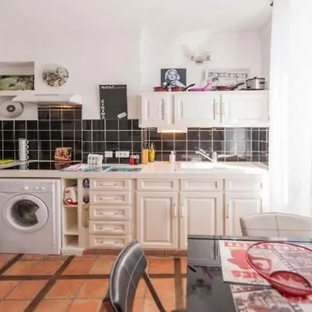 Apartamento Sleeps 3 Wifi